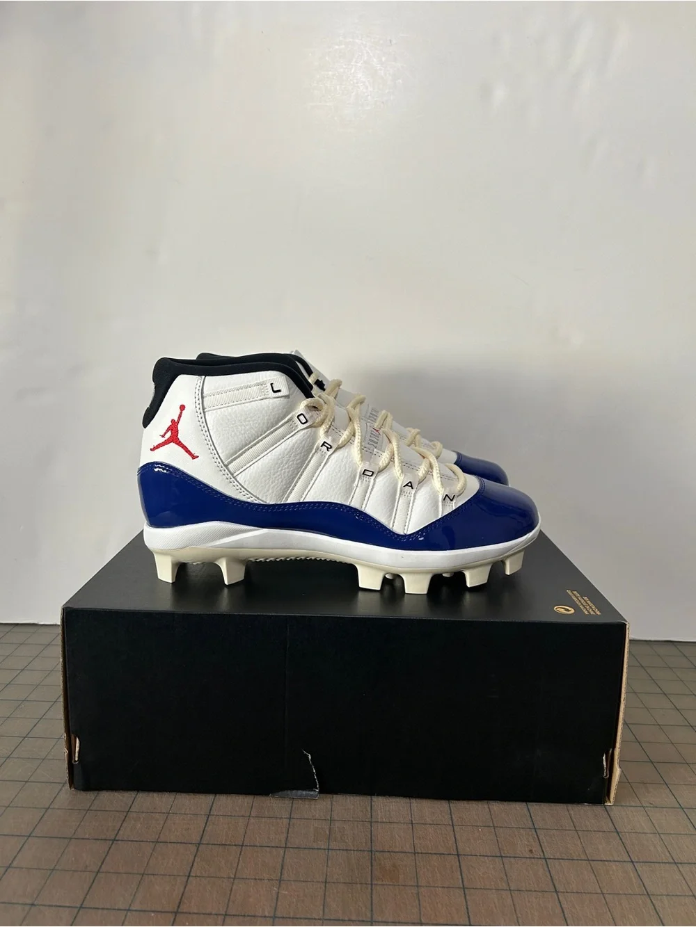 Air Jordan 11 Retro MCS ‘Rare Air’